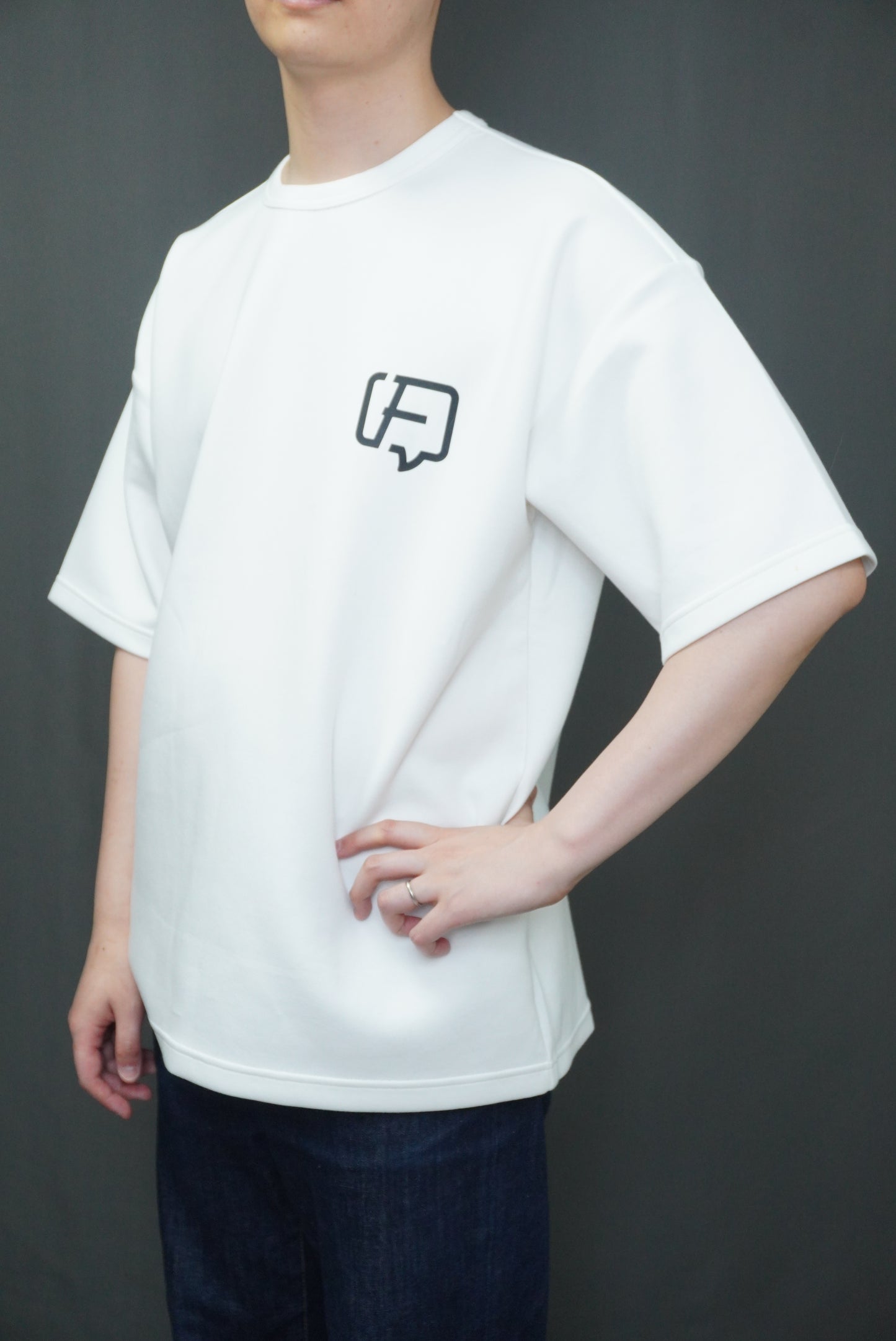 チャンネルアイコンTシャツ(白)Mサイズ